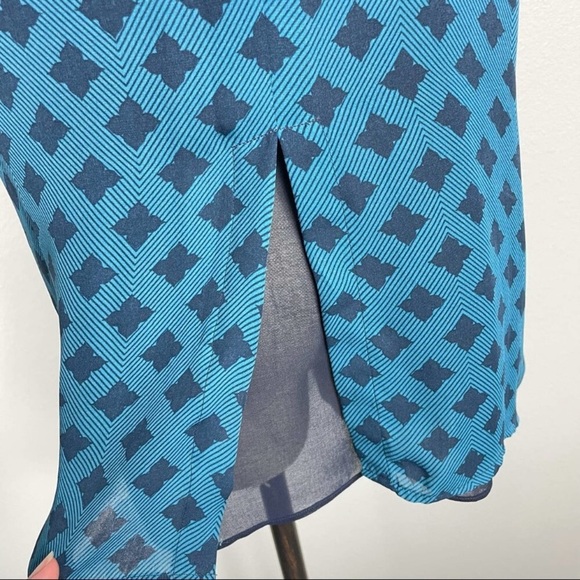 Cabi Short Sleeve Peplum Blouse - Picture 7 of 9